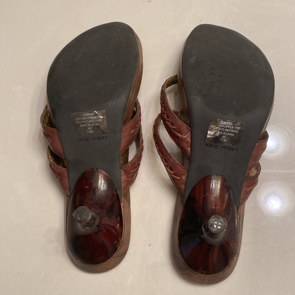 Nine West thong sandals size 7 1/2 - Picture 4 of 15